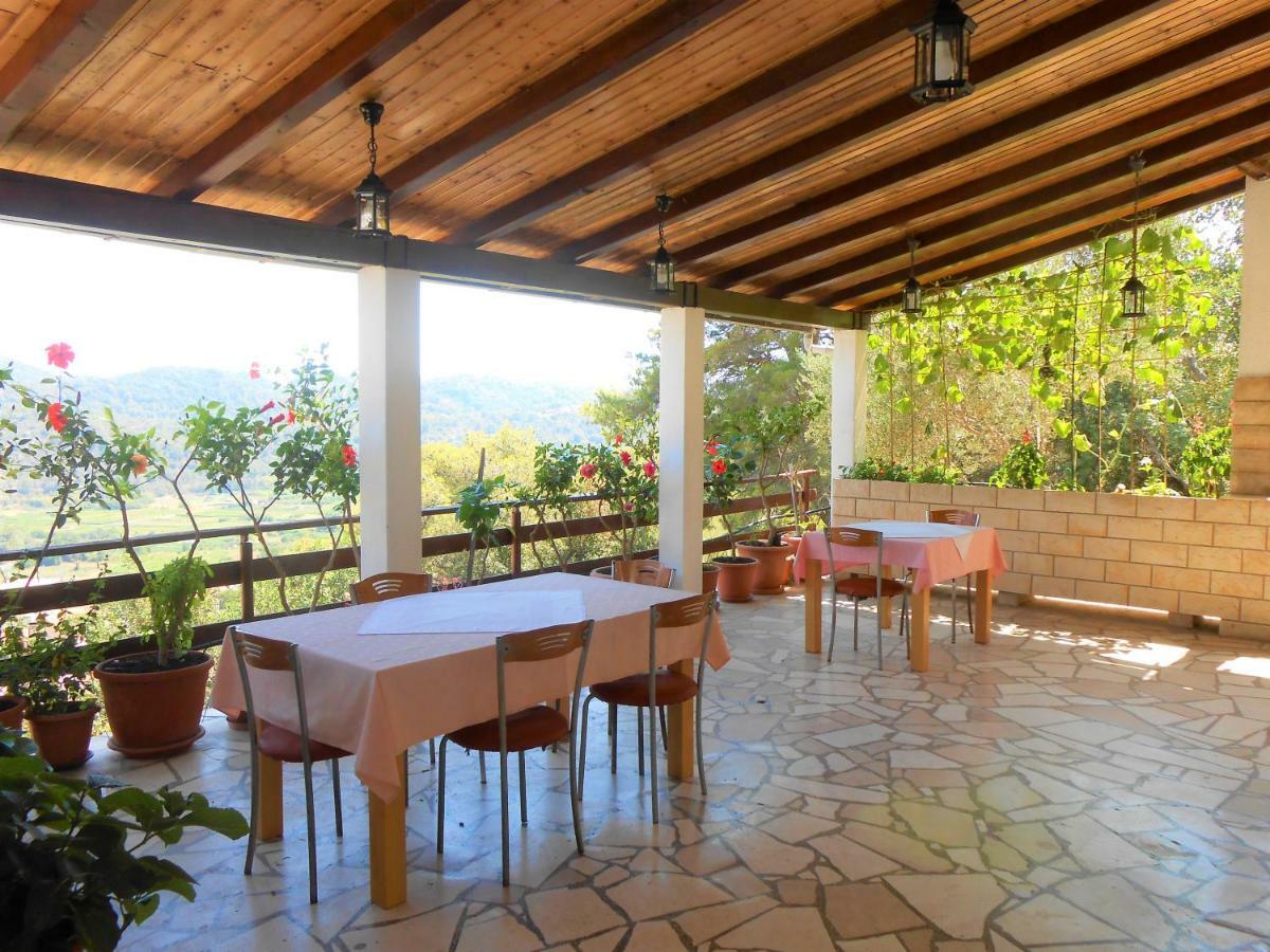 Bed & Breakfast Susovic Bed & Breakfast Lastovo Exterior photo