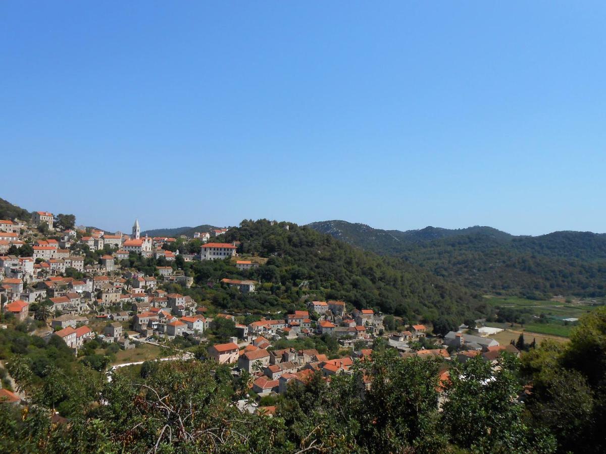 Bed & Breakfast Susovic Bed & Breakfast Lastovo Exterior photo